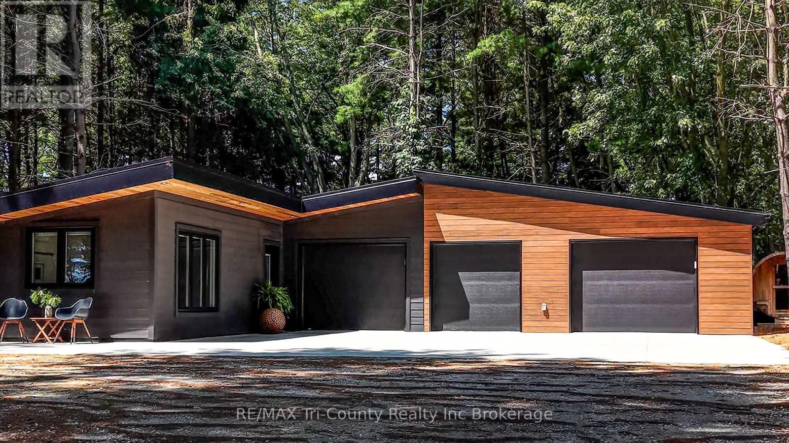 8987 POWERS ROAD - Image 24