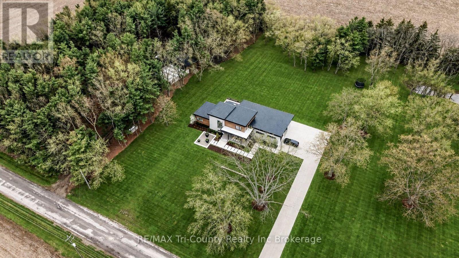 8987 POWERS ROAD - Image 30