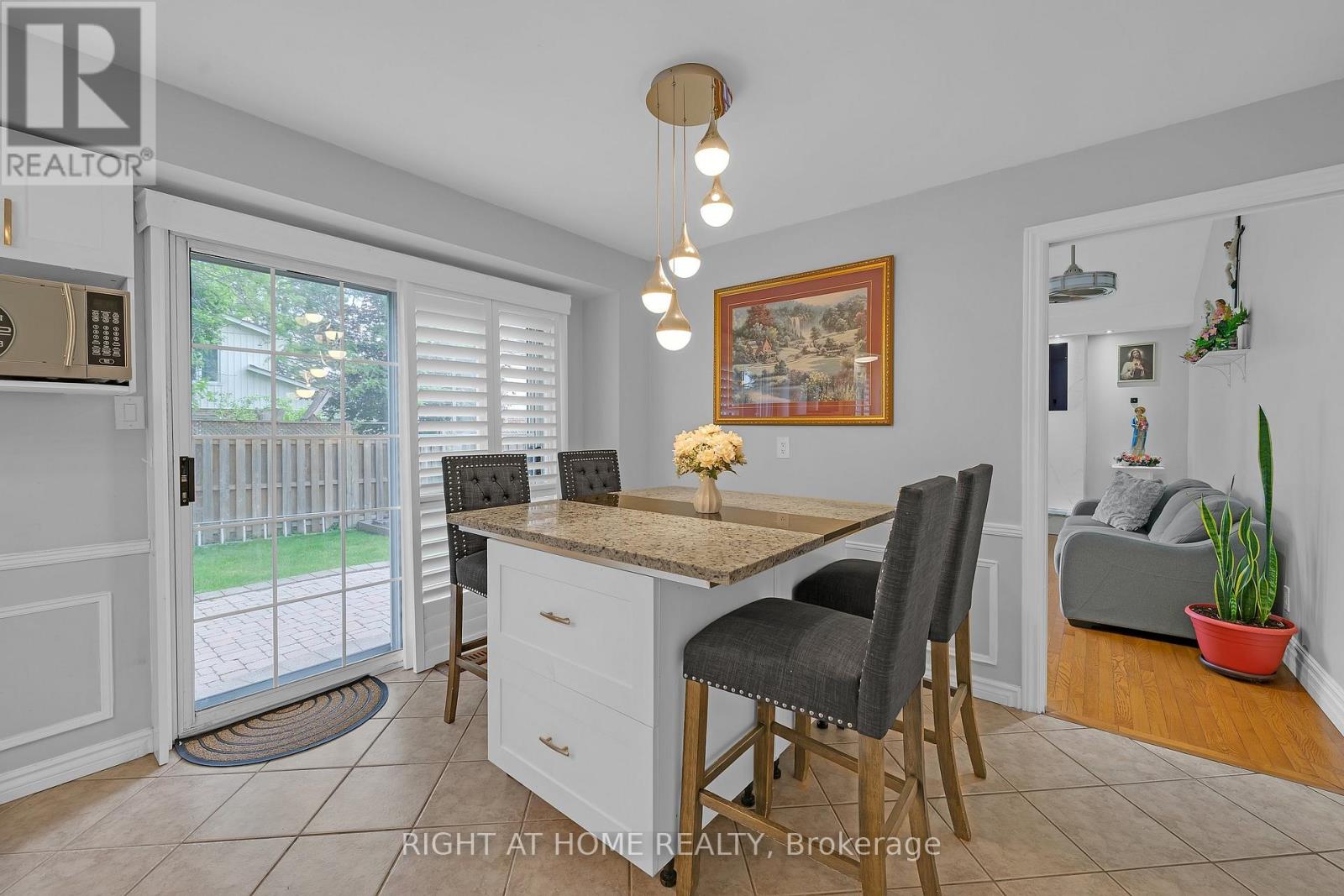 2573 OSHKIN COURT - 17