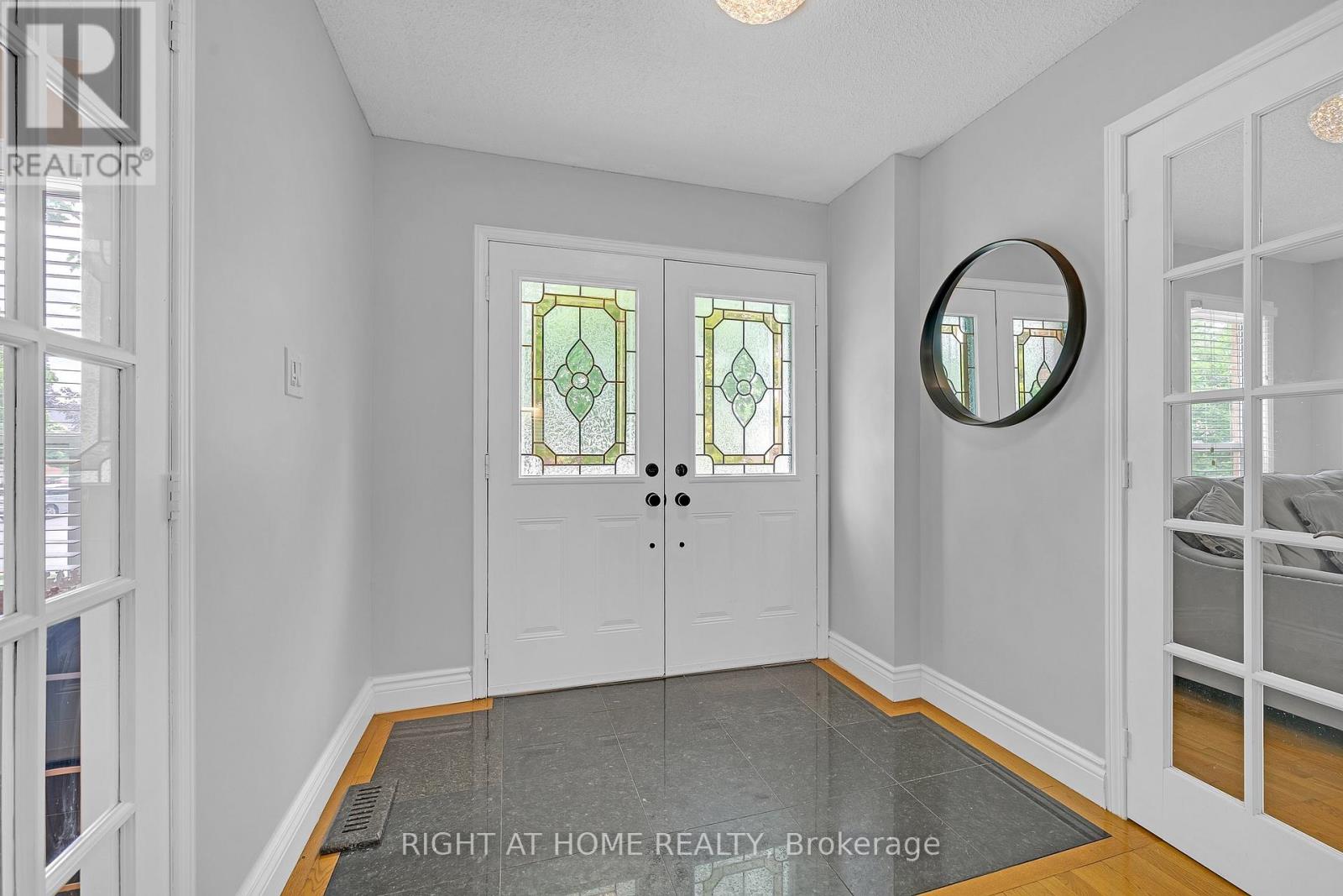 2573 OSHKIN COURT - 10