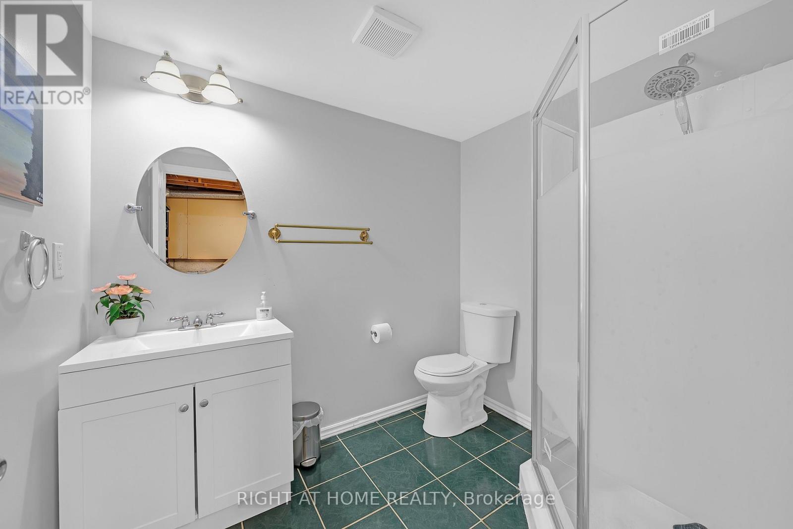 2573 OSHKIN COURT - 37