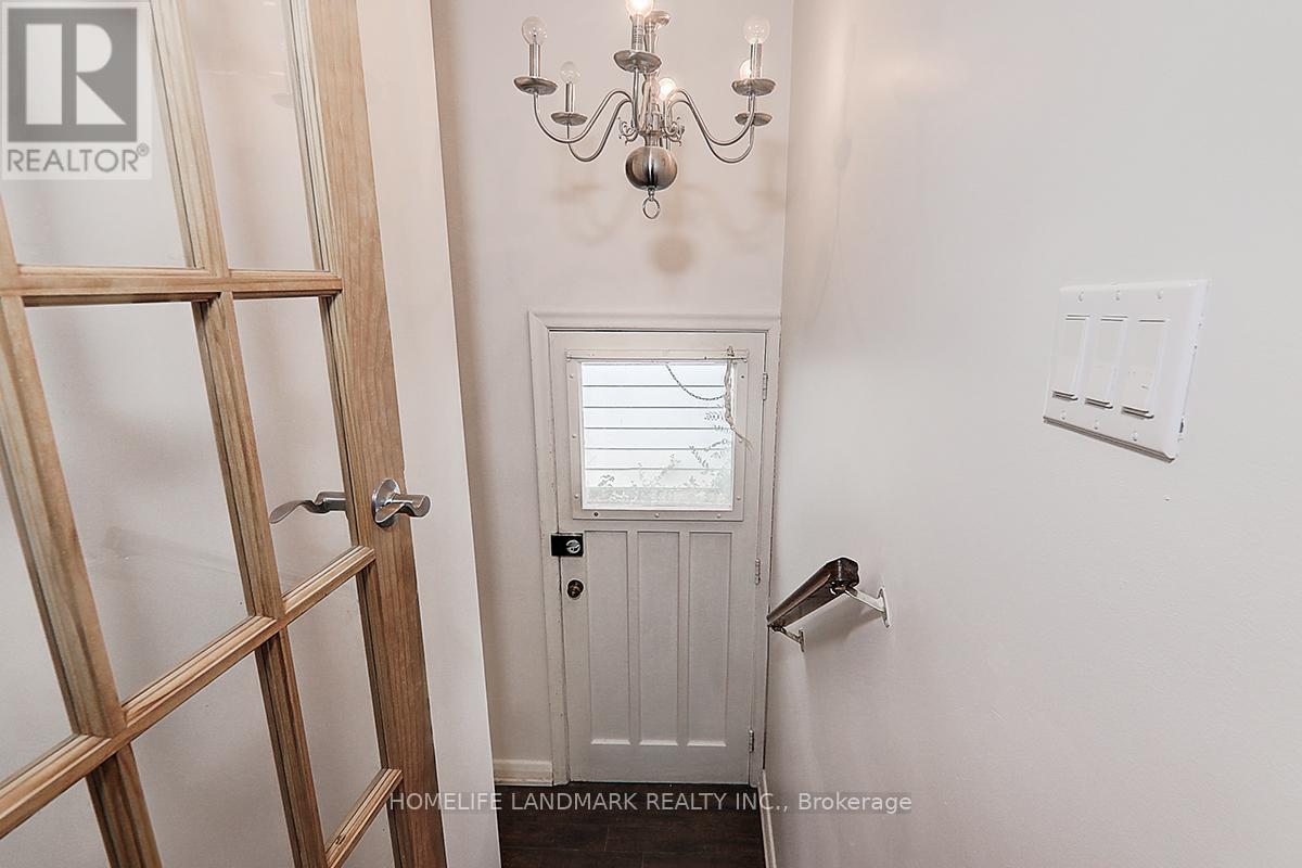 367 CUMMER AVENUE - Image 16
