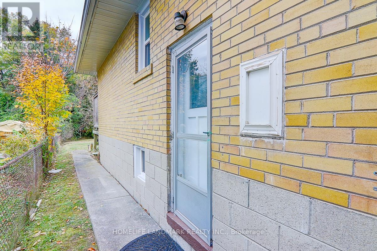 367 CUMMER AVENUE - 17