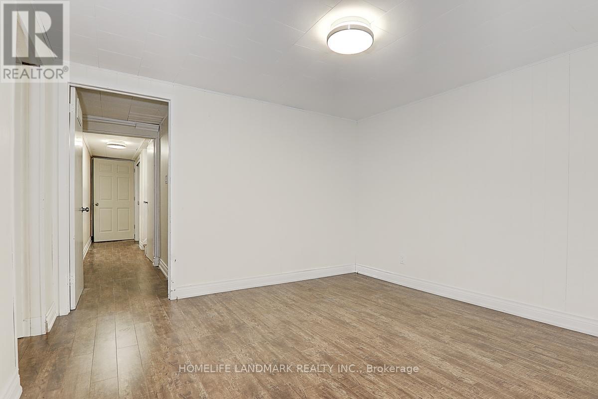 367 CUMMER AVENUE - Image 33