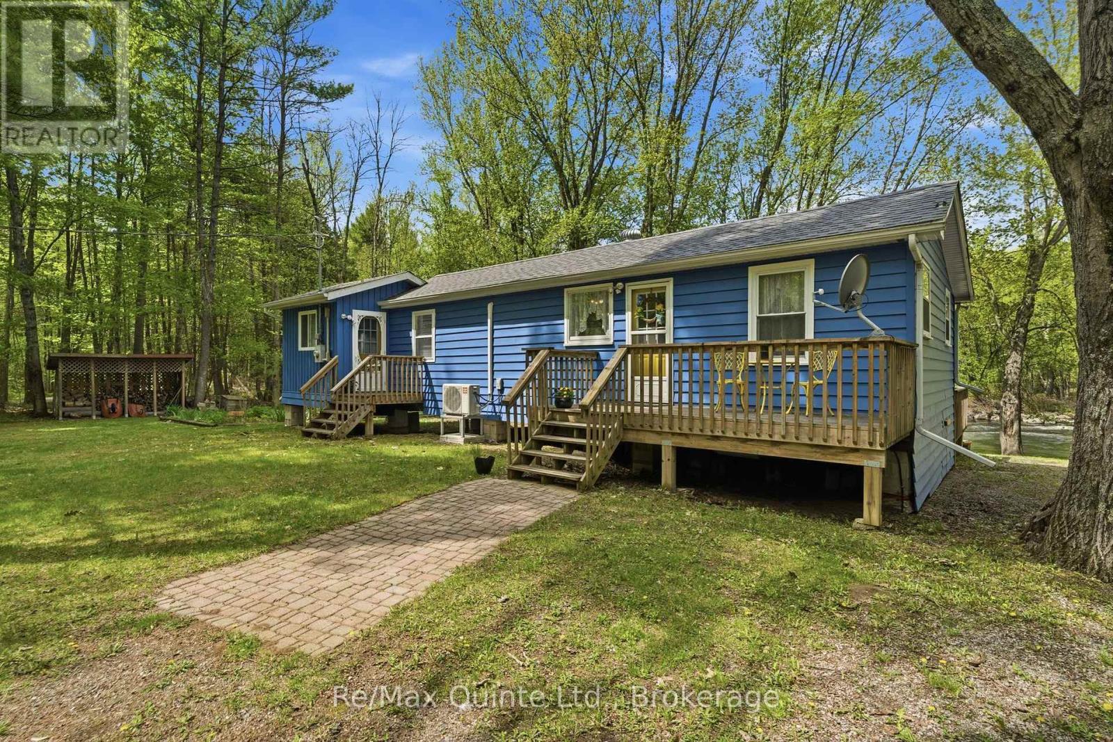 122 COTTAGE LANE - 2