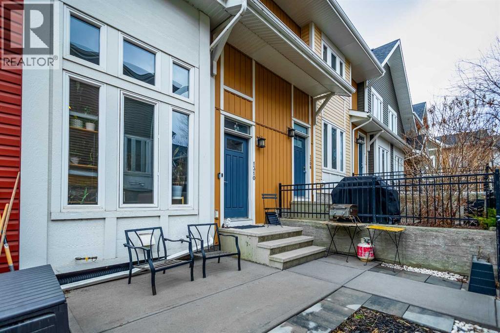 1310 Auburn Bay Square SE, Auburn Bay, Calgary photo 3