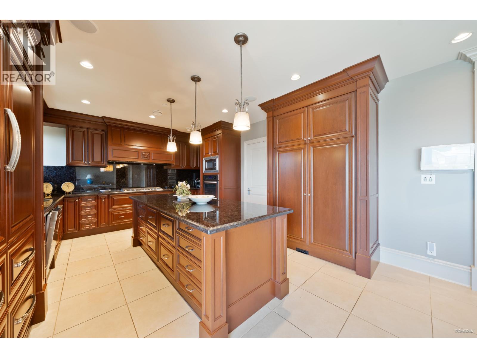 2766 WILLOUGHBY ROAD, West Vancouver