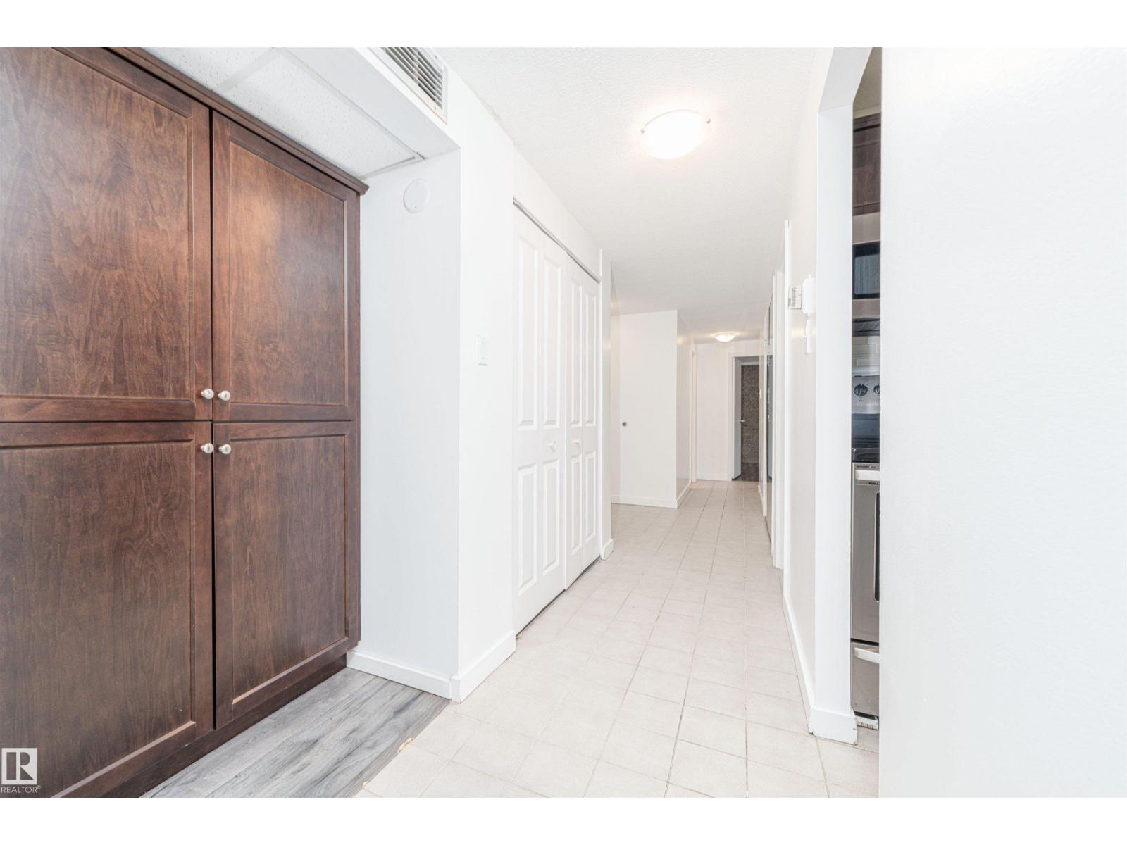 #302 10160 115 ST NW - 11