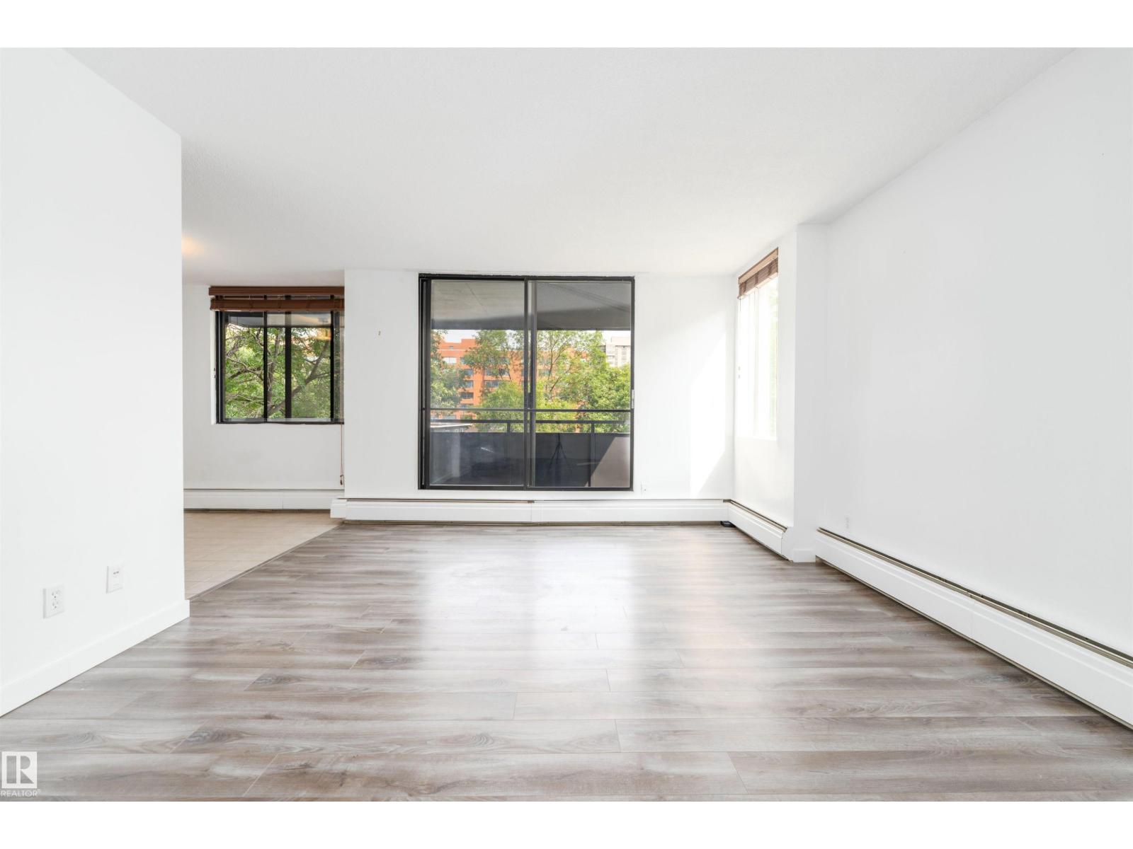 #302 10160 115 ST NW - Image 12