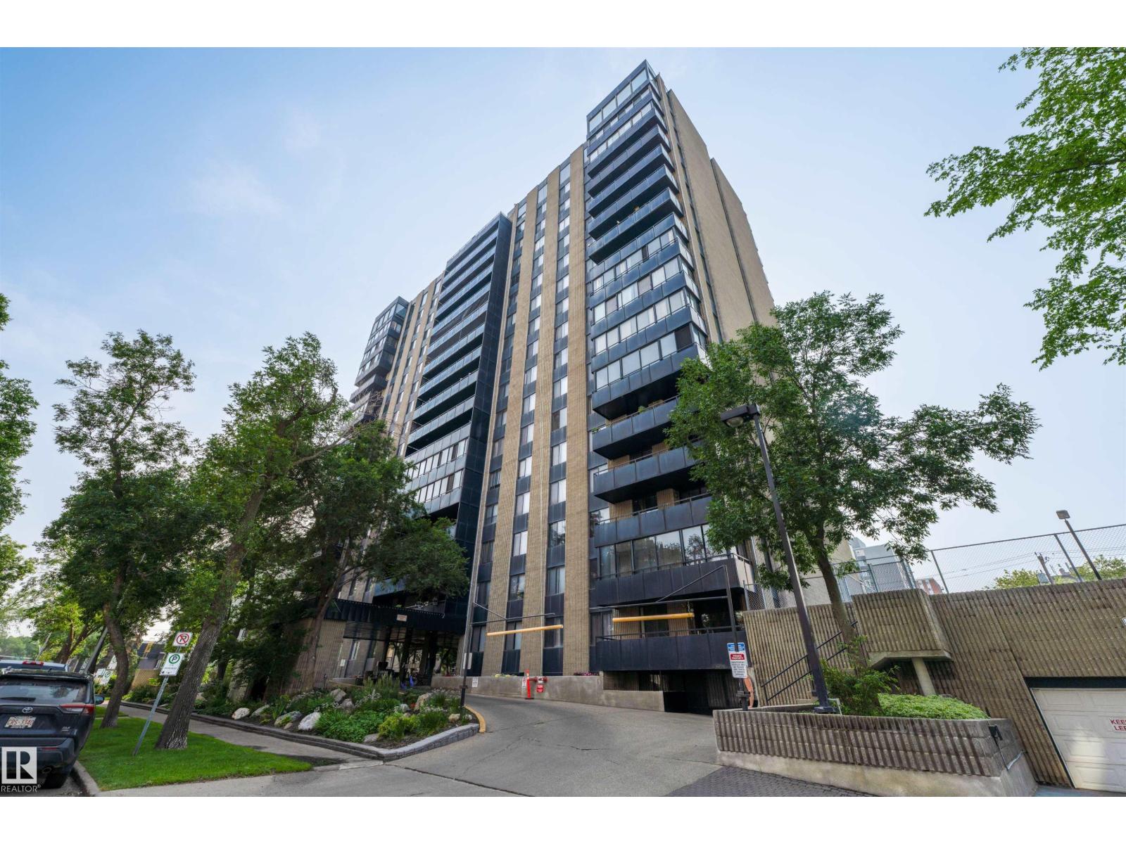 #302 10160 115 ST NW - 2