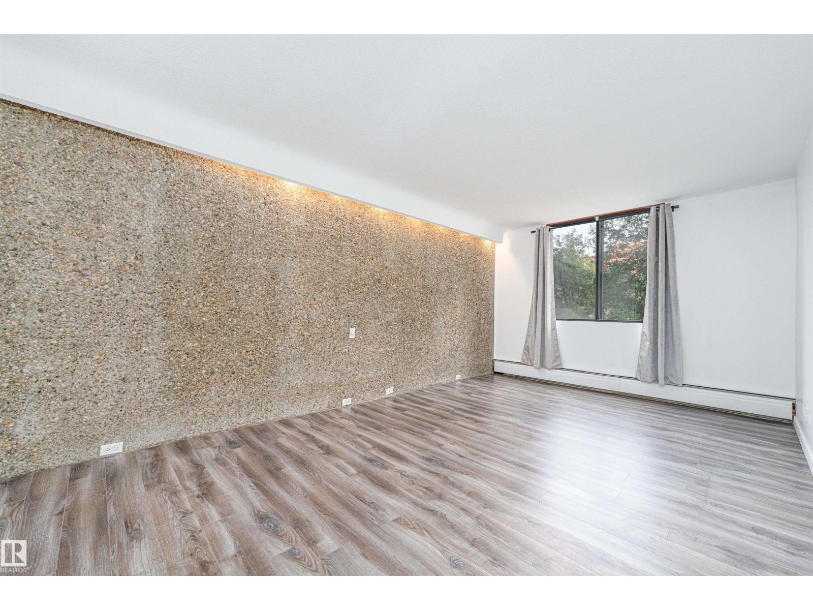 #302 10160 115 ST NW - Image 26