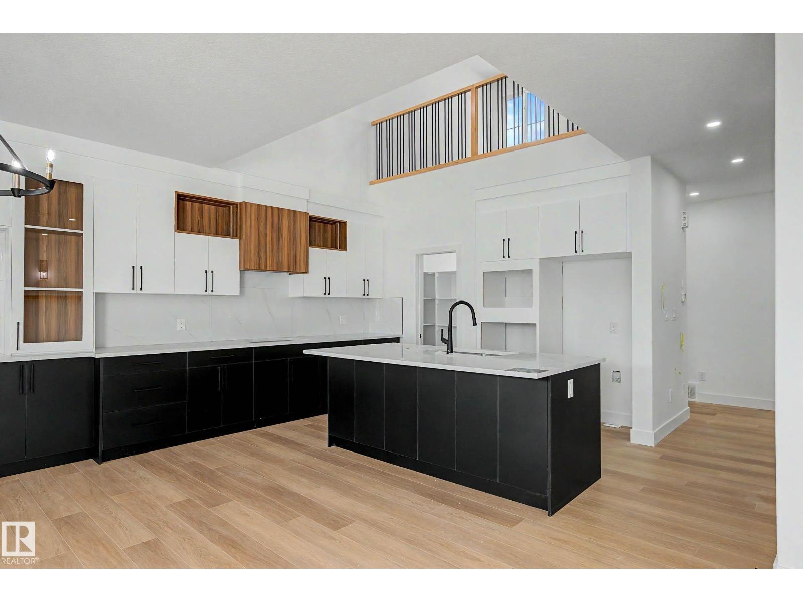 294 Munn WY, Meadowview Park_LEDU, Leduc photo 1