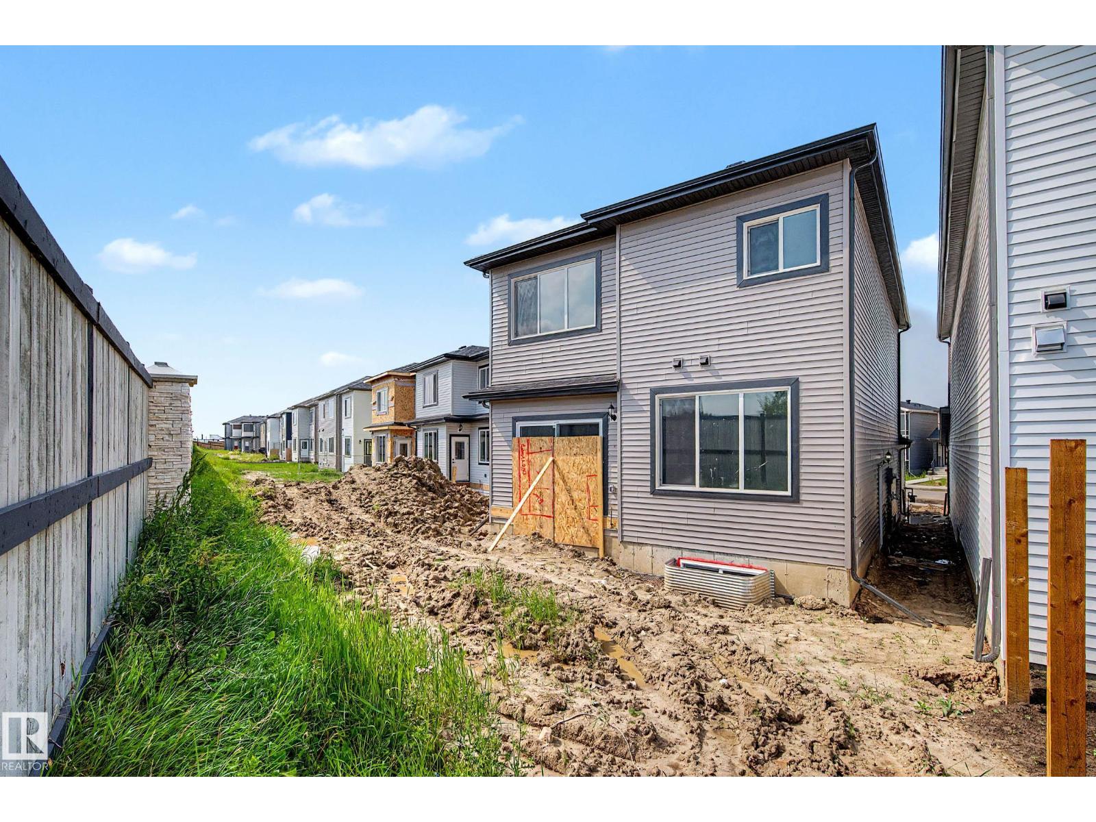294 Munn WY - 40