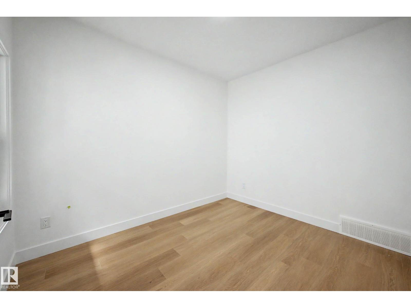 294 Munn WY - Image 6