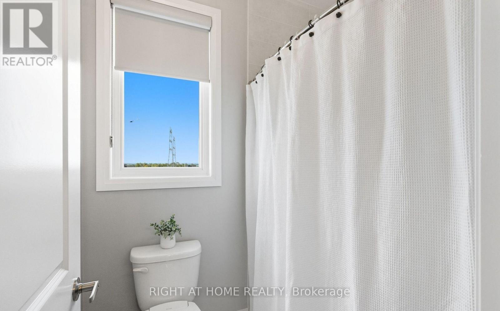215 PORT DARLINGTON ROAD - Image 31