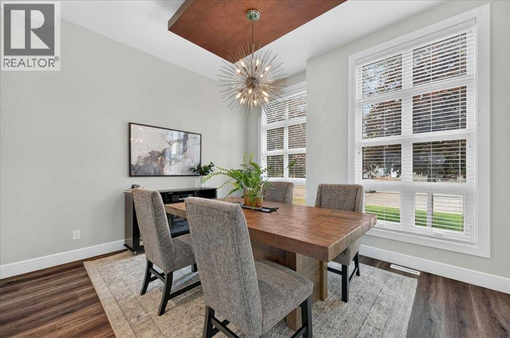 3127 44 Street SW - 11