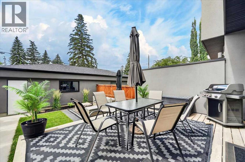 3127 44 Street SW - 30