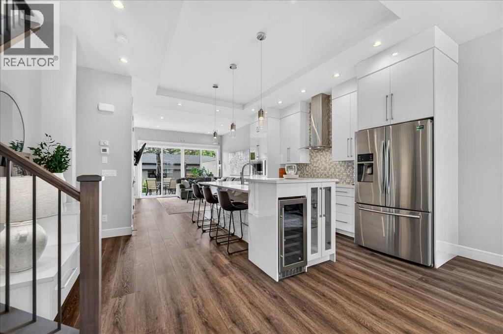 3127 44 Street SW - 5