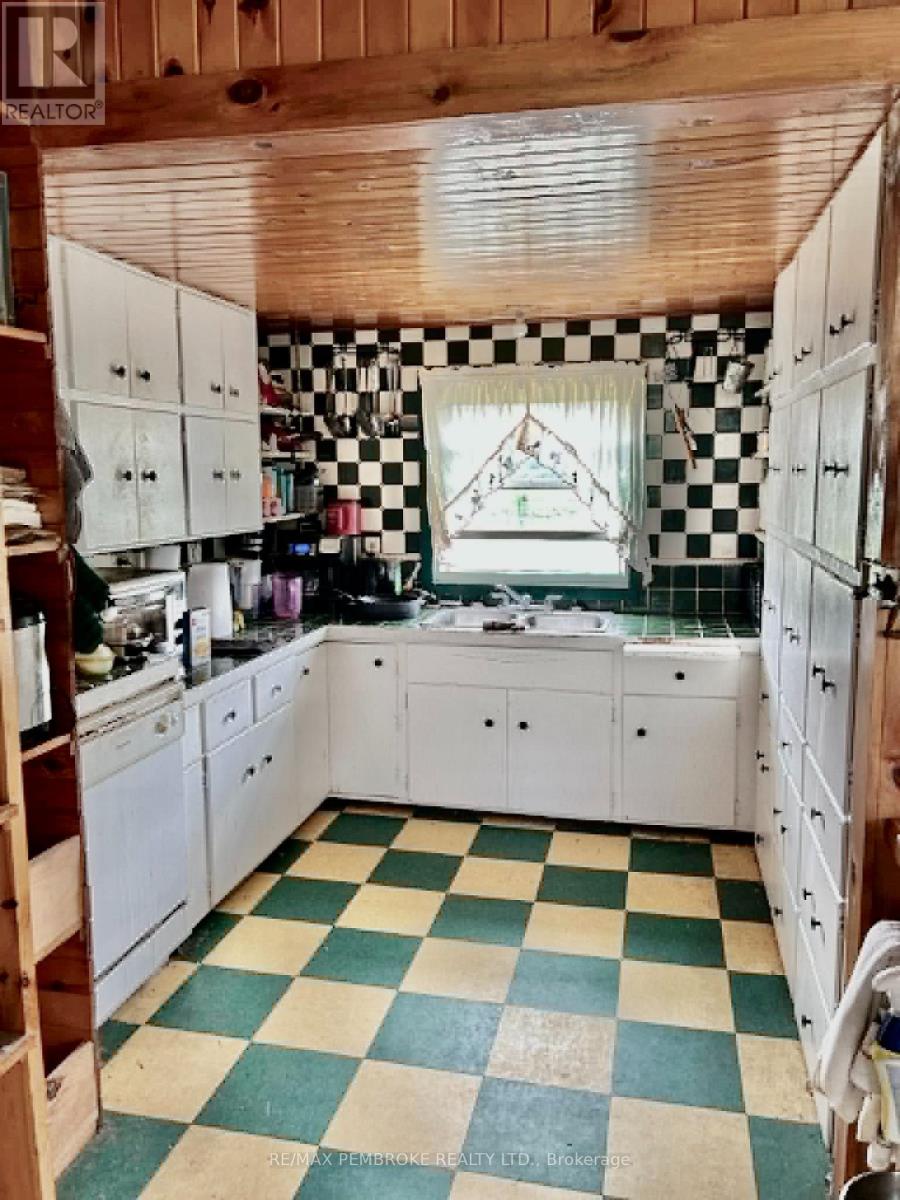 827 B LINE ROAD - 10