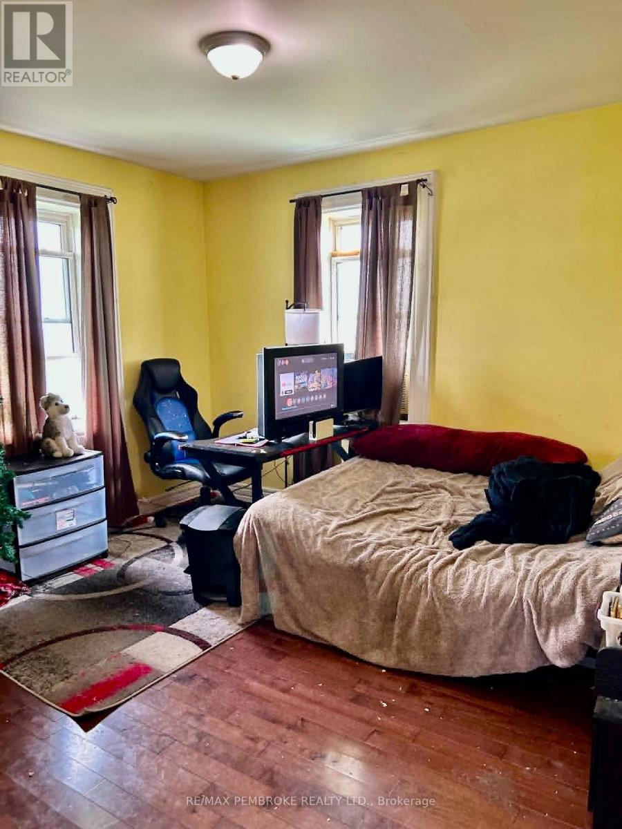 827 B LINE ROAD - 27