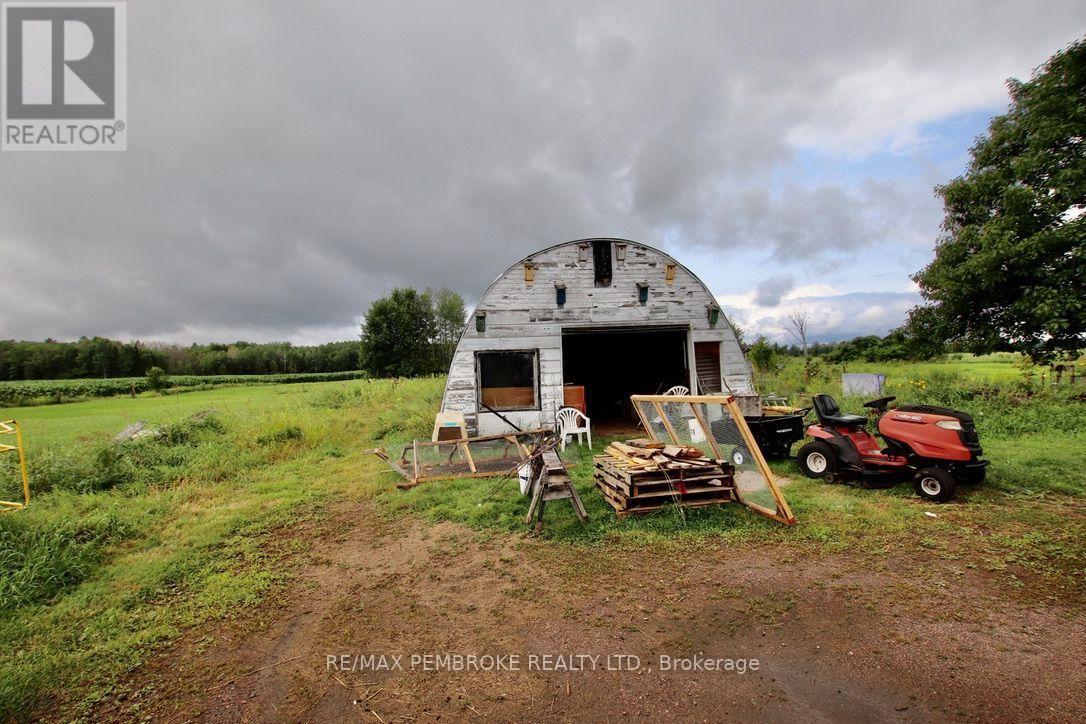 827 B LINE ROAD - Image 33