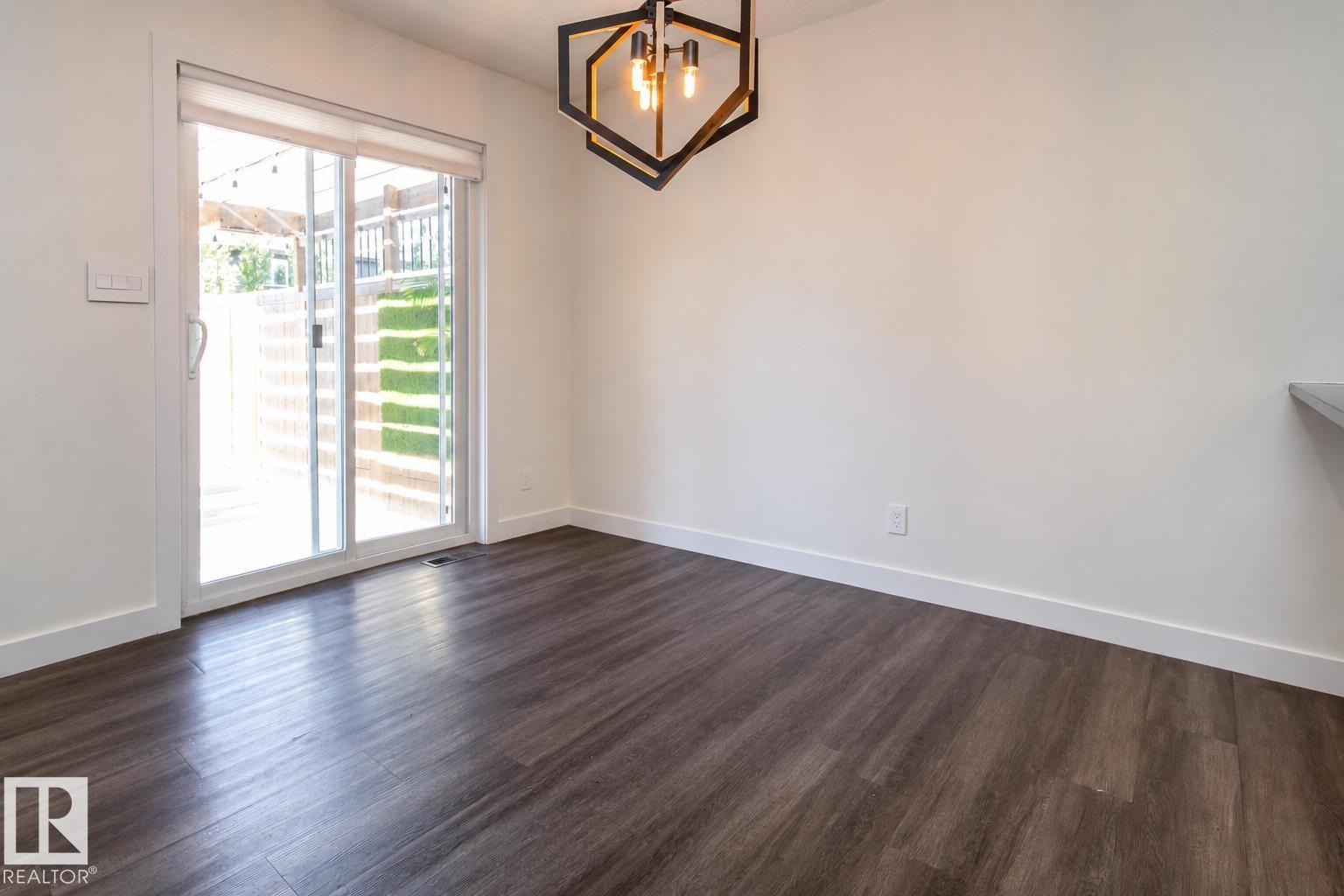 8916 217 ST NW - 10