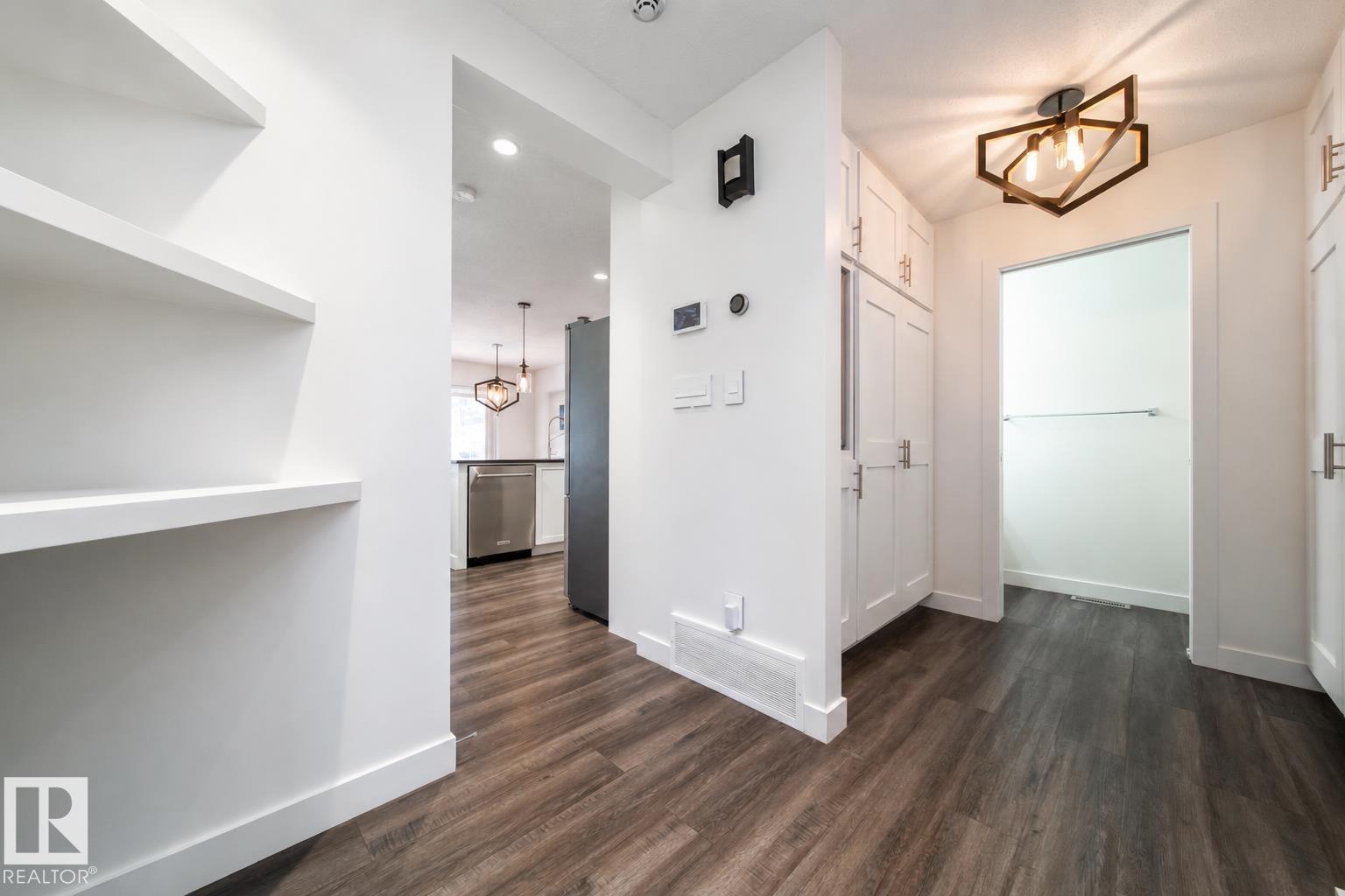 8916 217 ST NW, Rosenthal (Edmonton), Edmonton photo 4