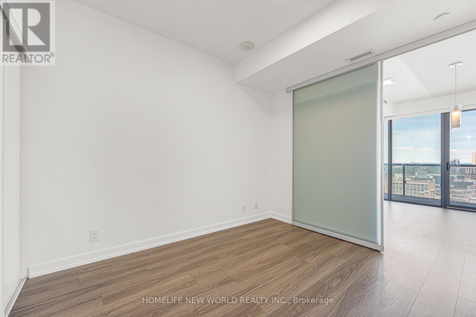#1605 1815 YONGE STREET - 27