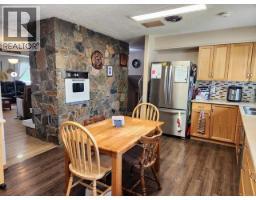 242 Dawson Drive, Faro, YT Y0B1K0 Photo 7