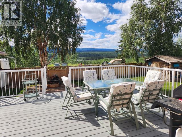 242 DAWSON DRIVE - 13