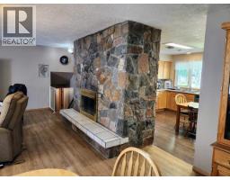 242 Dawson Drive, Faro, YT Y0B1K0 Photo 16