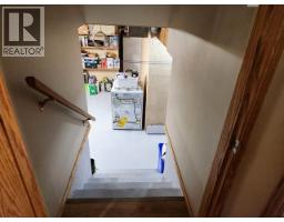 242 Dawson Drive, Faro, YT Y0B1K0 Photo 32