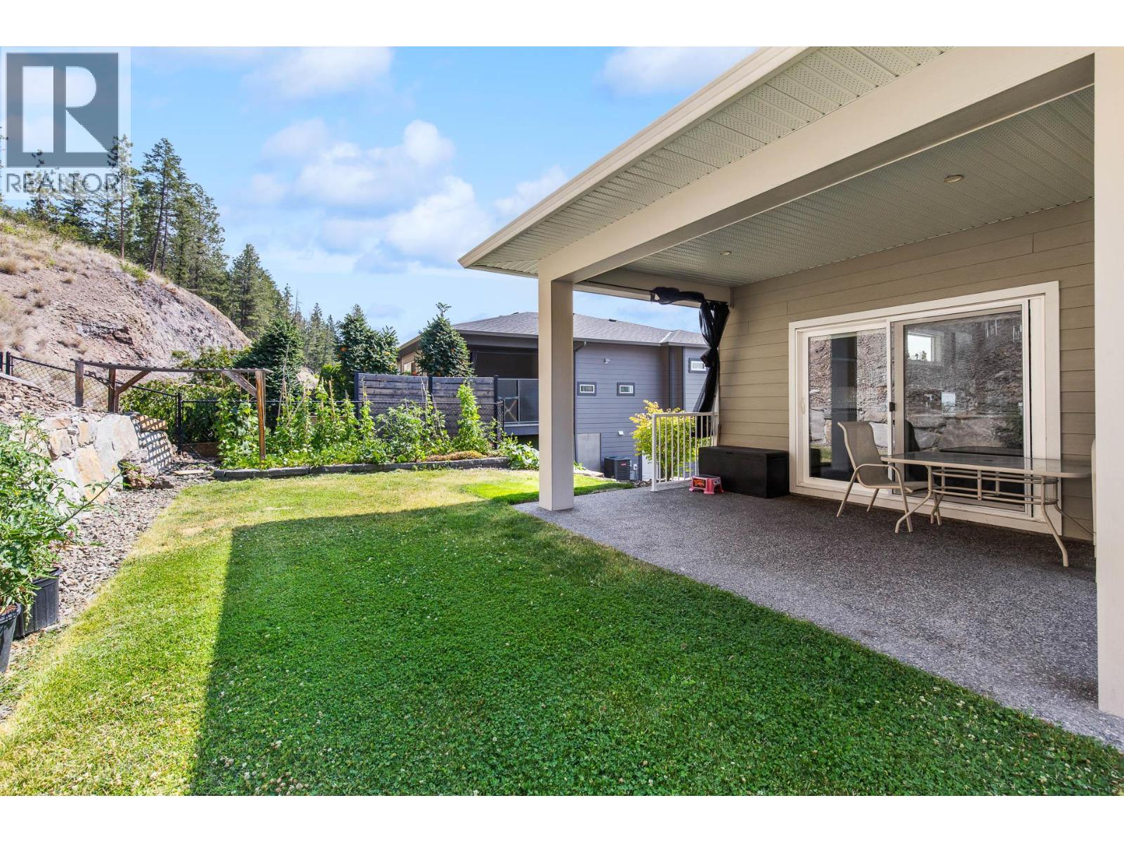 2562 Crown Crest Drive - 57
