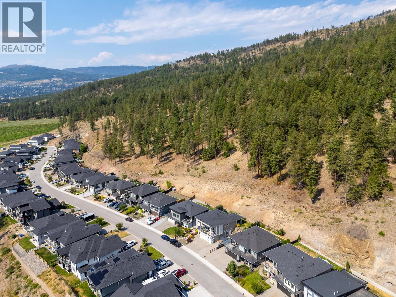 2562 Crown Crest Drive - 67