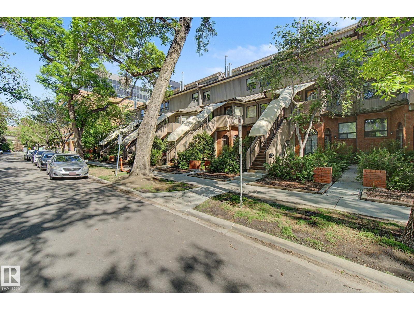 11150 83 AV NW - 2