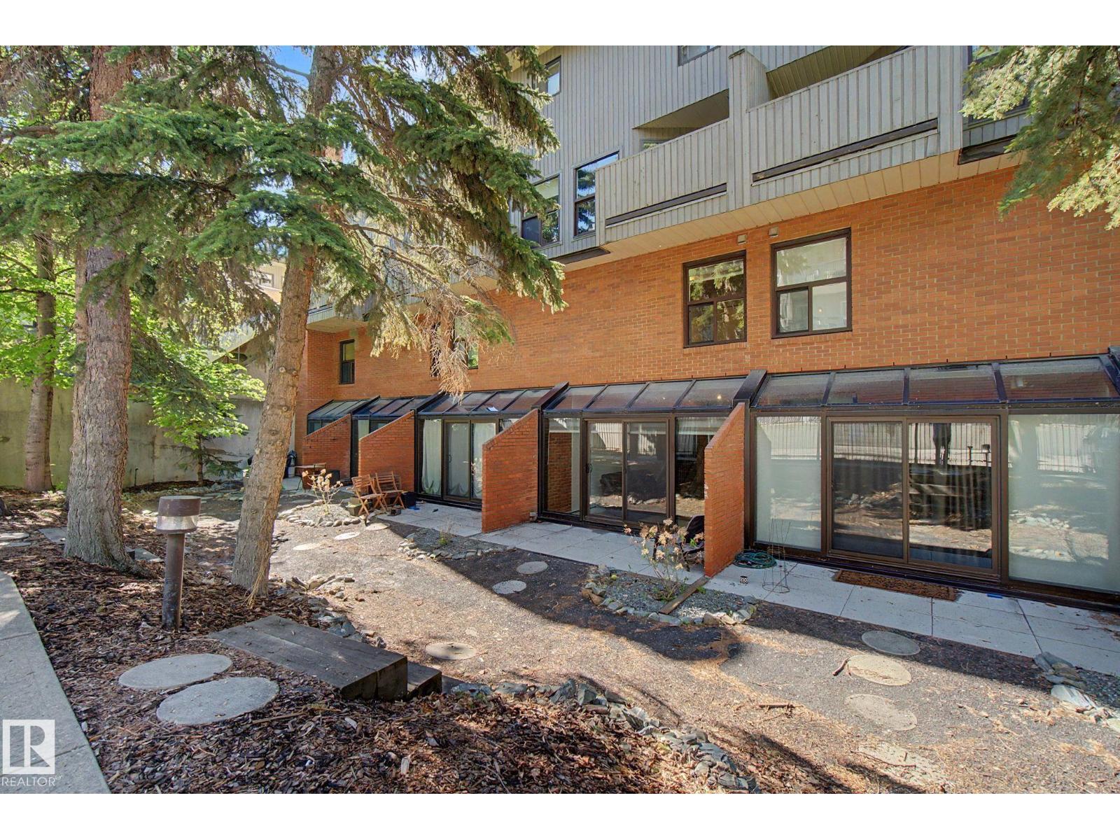 11150 83 AV NW - Image 42