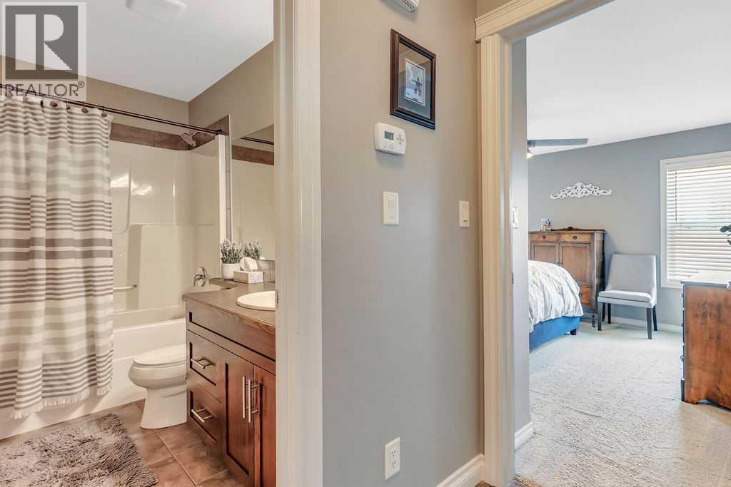 212 Cedar Square, Blackfalds
