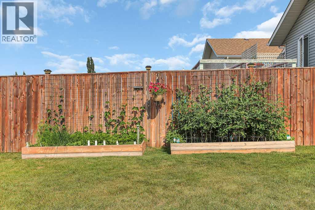 212 Cedar Square, Blackfalds