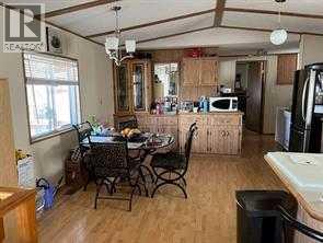 407 9 Street - Image 4