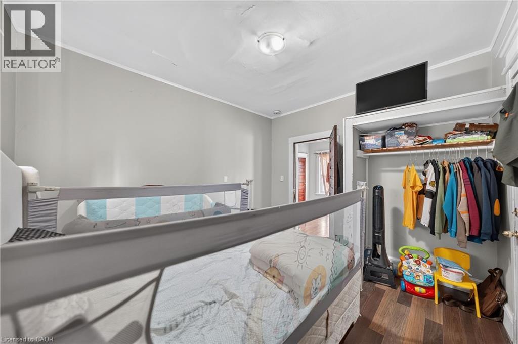 126 CHATHAM Street - Image 14