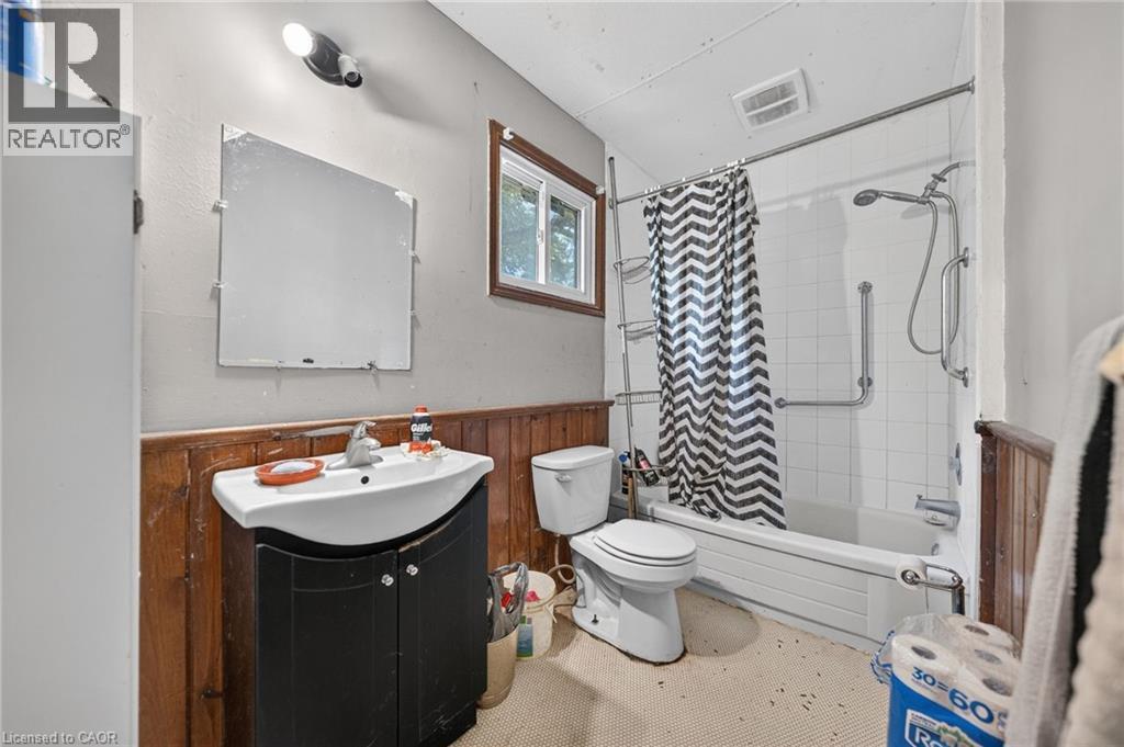 126 CHATHAM Street - 8