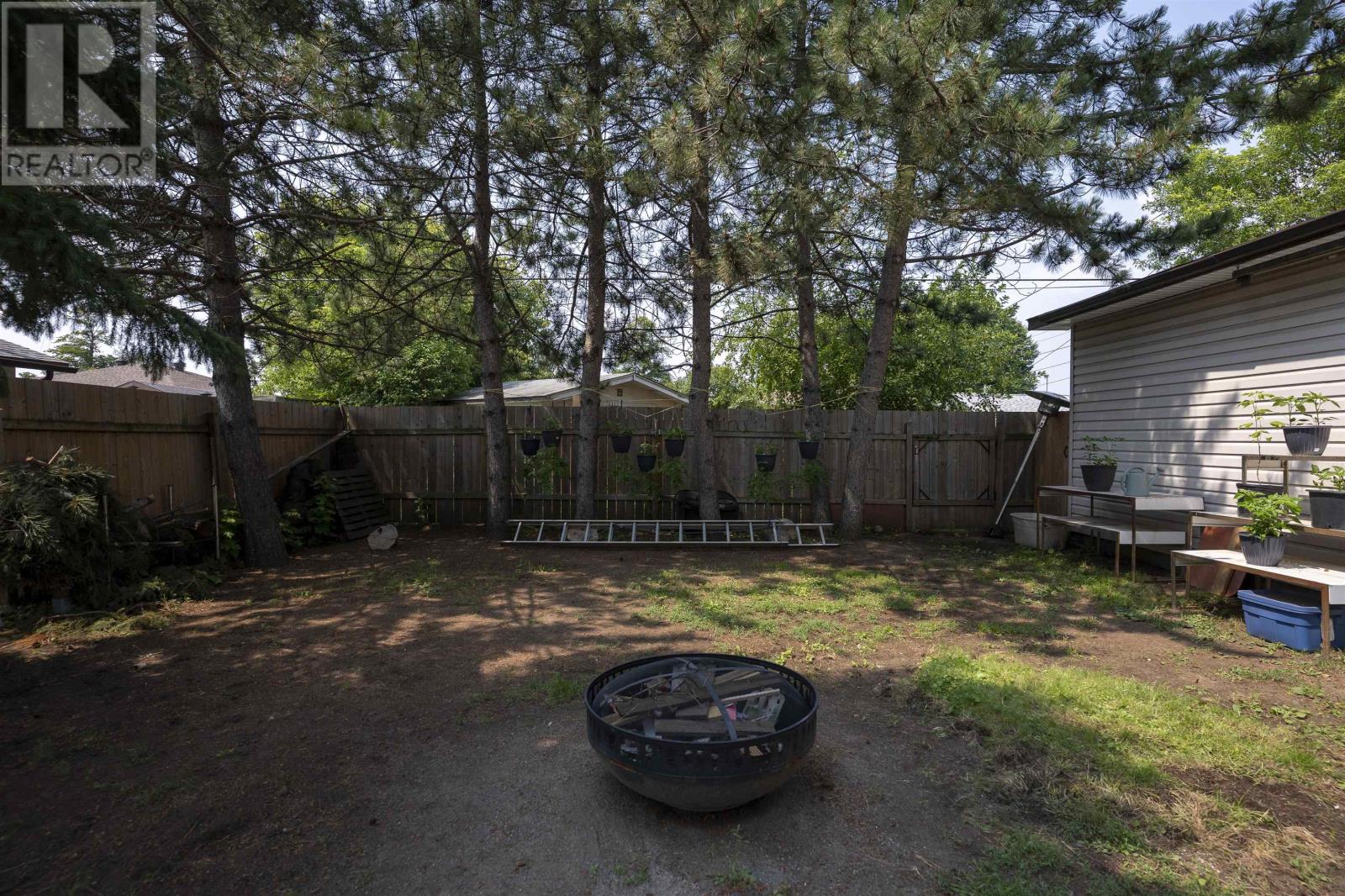 1117 Mountdale AVE - Image 25