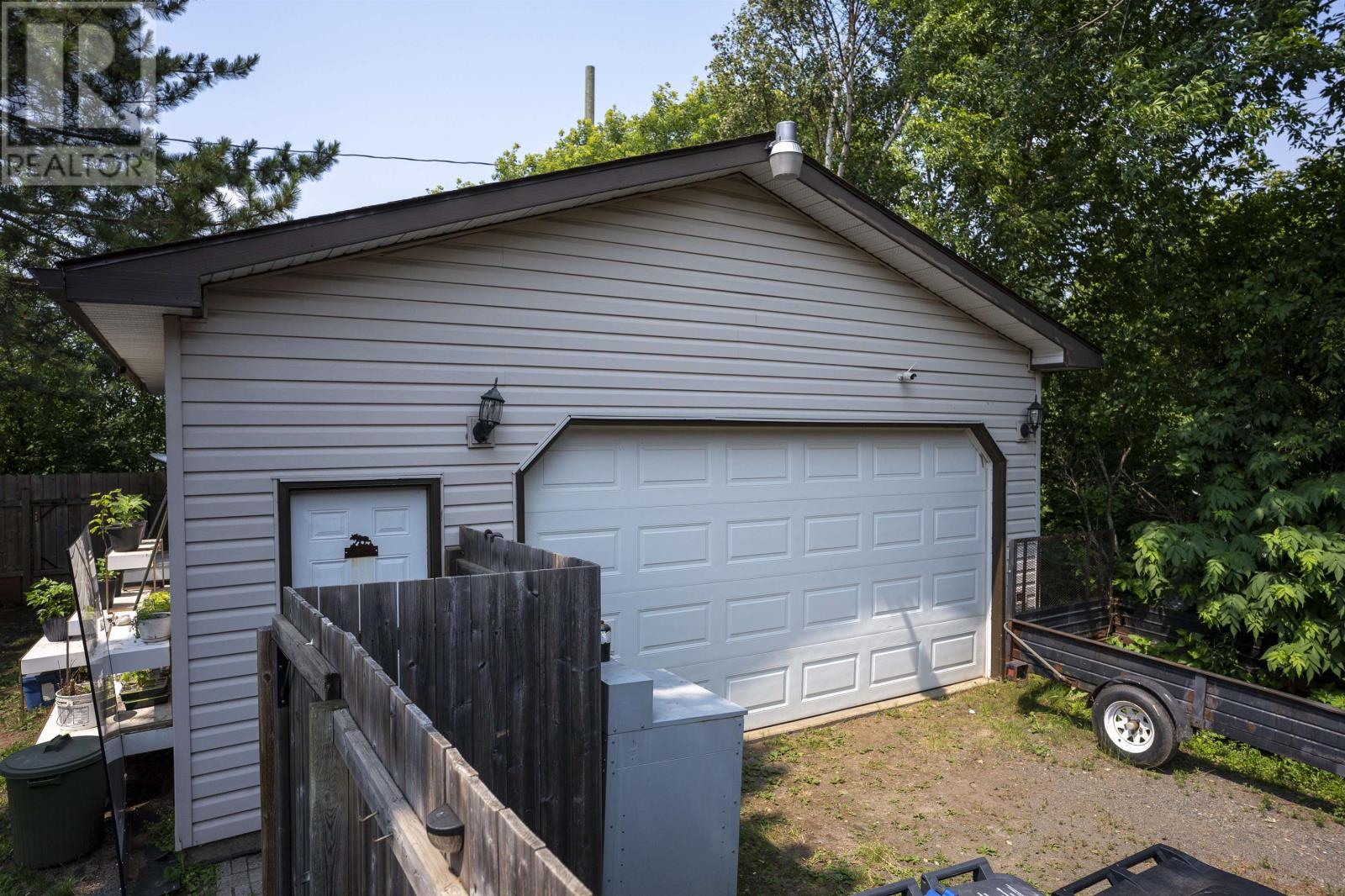 1117 Mountdale AVE - 3