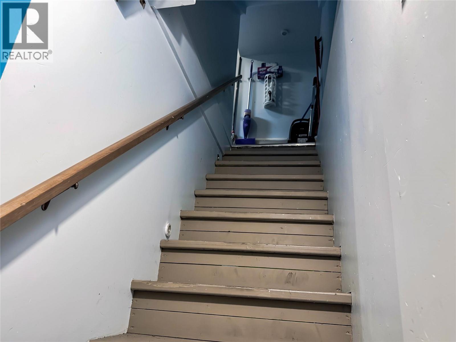 962 Nelson Avenue - 40