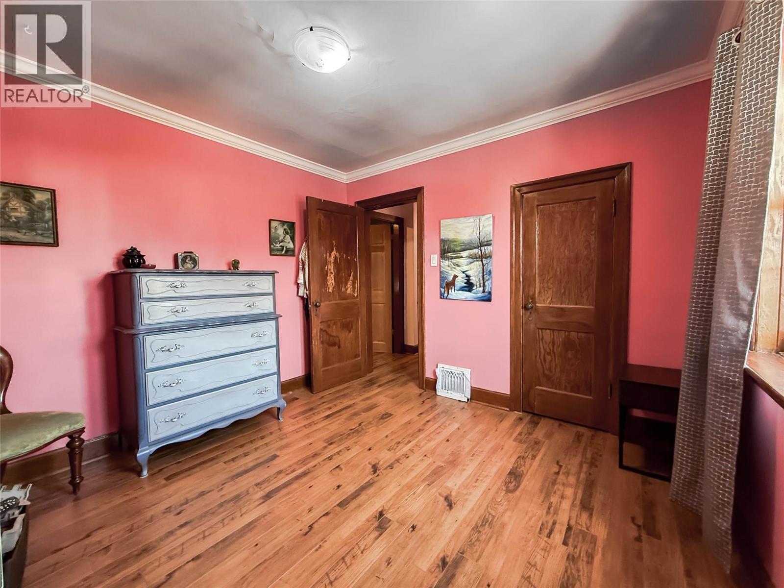 962 Nelson Avenue - 38