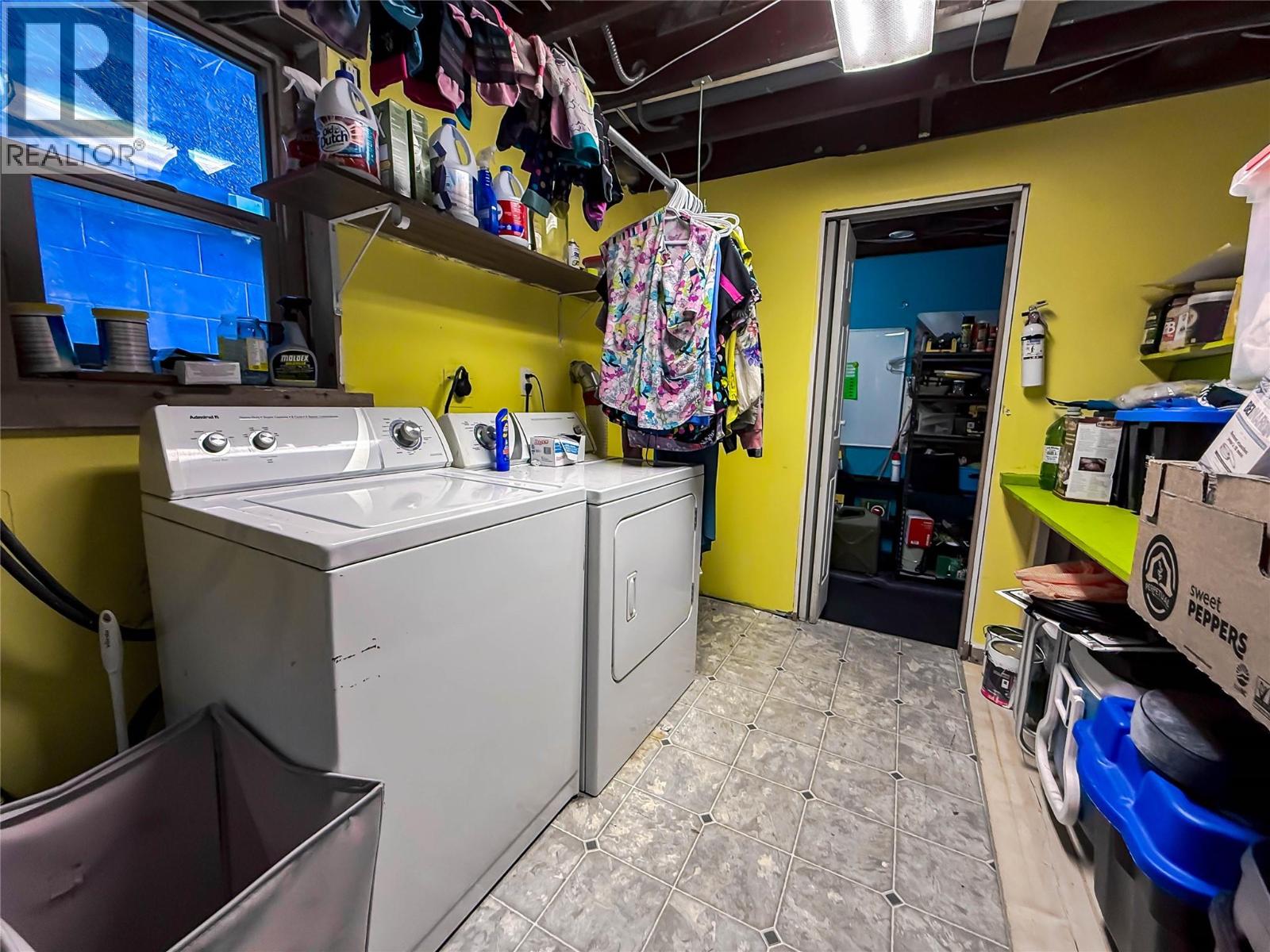 962 Nelson Avenue - 47