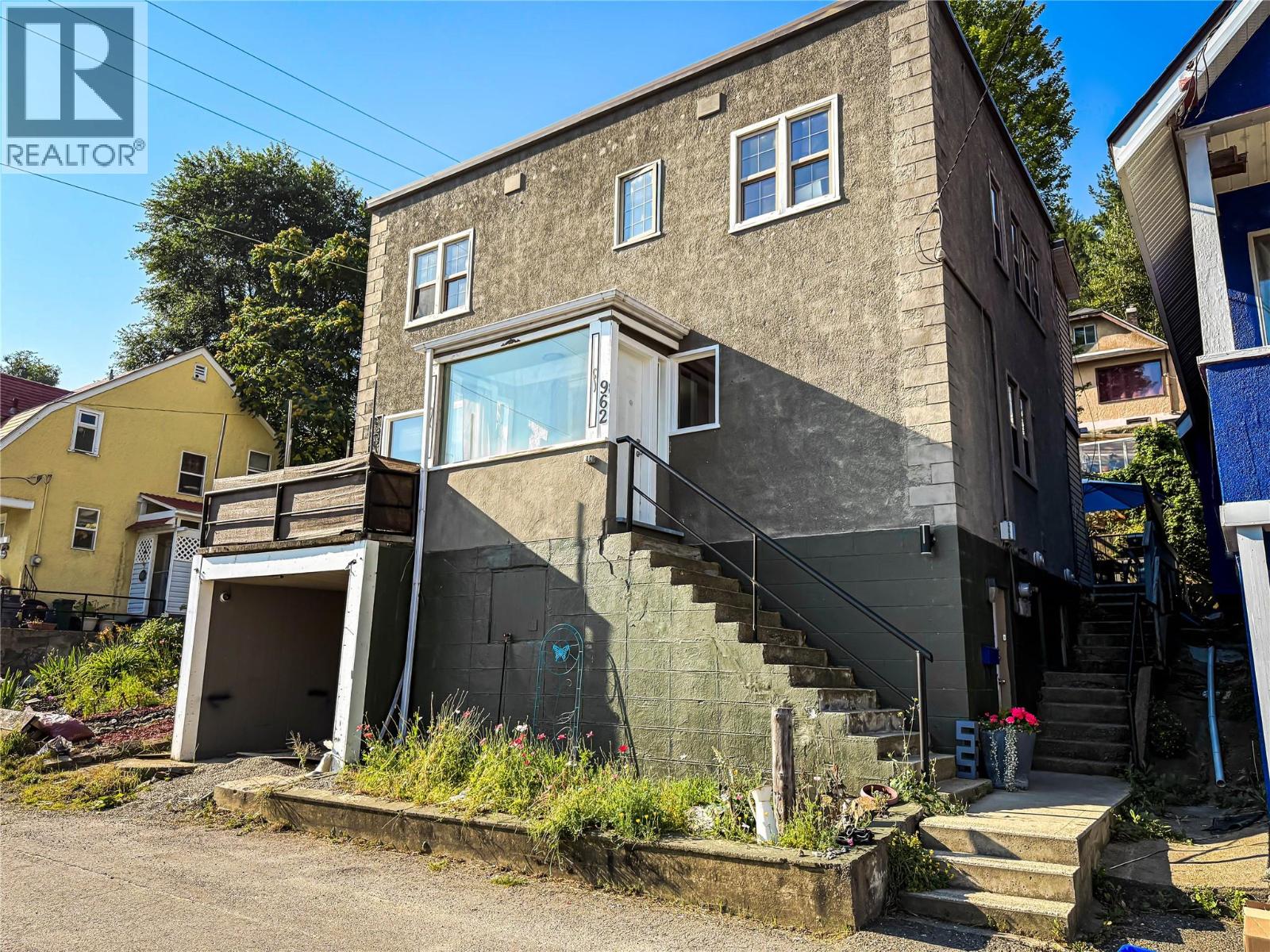962 Nelson Avenue - 6