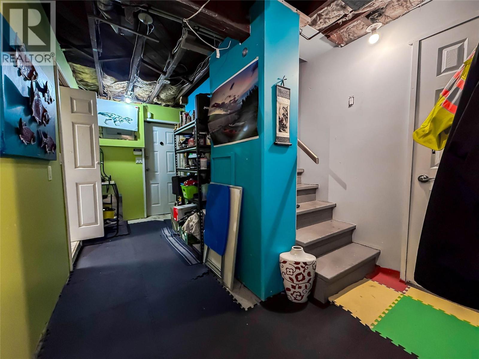 962 Nelson Avenue - 41