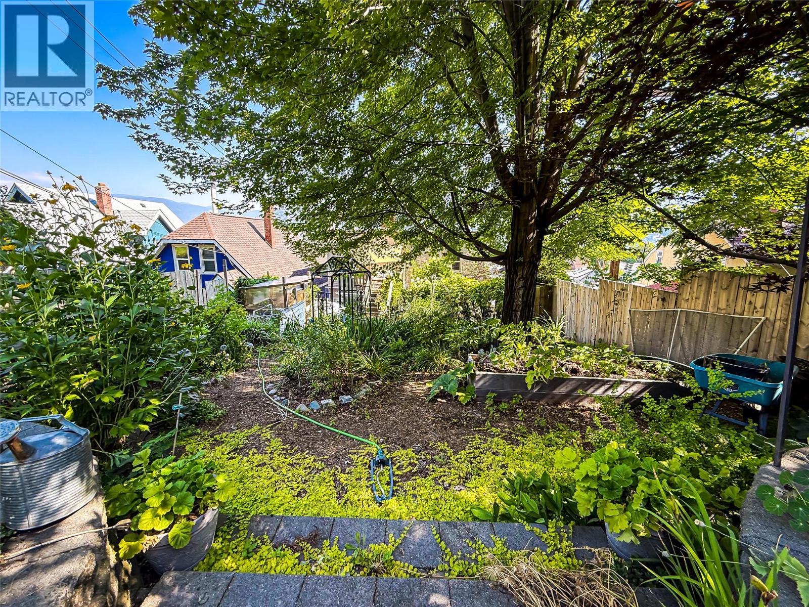 962 Nelson Avenue - 54