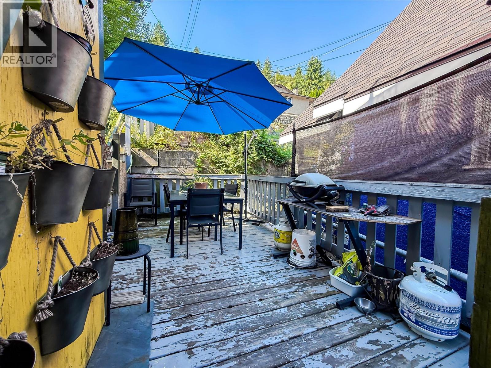 962 Nelson Avenue - 51